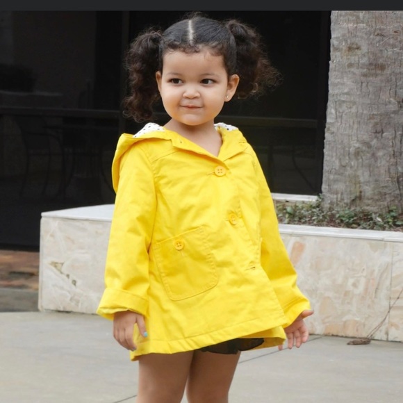 GAP Jackets & Coats Gap Kids Yellow Raincoat Perfect For Spring